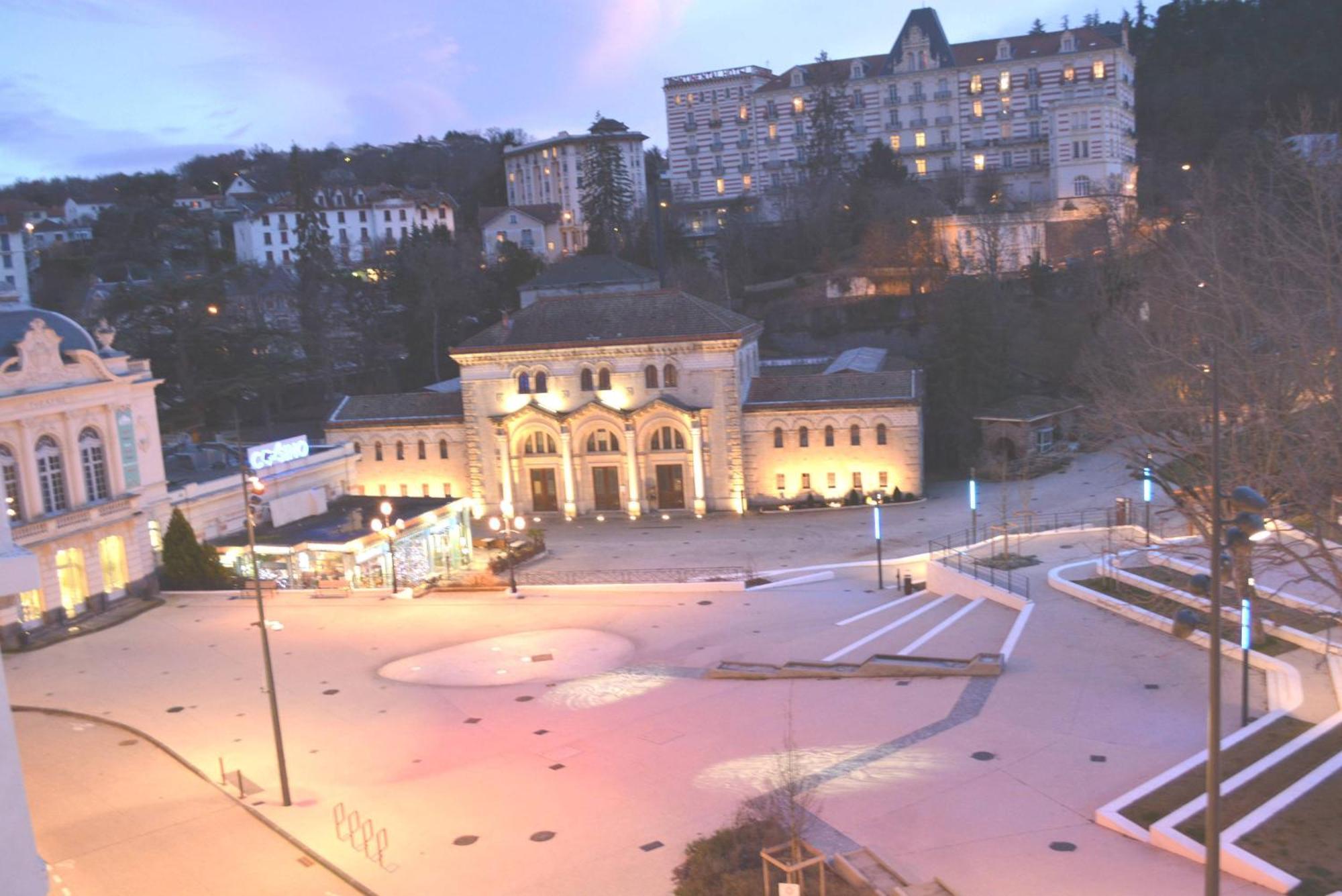 Studio Grand Hotel Chatel Guyon Exterior foto
